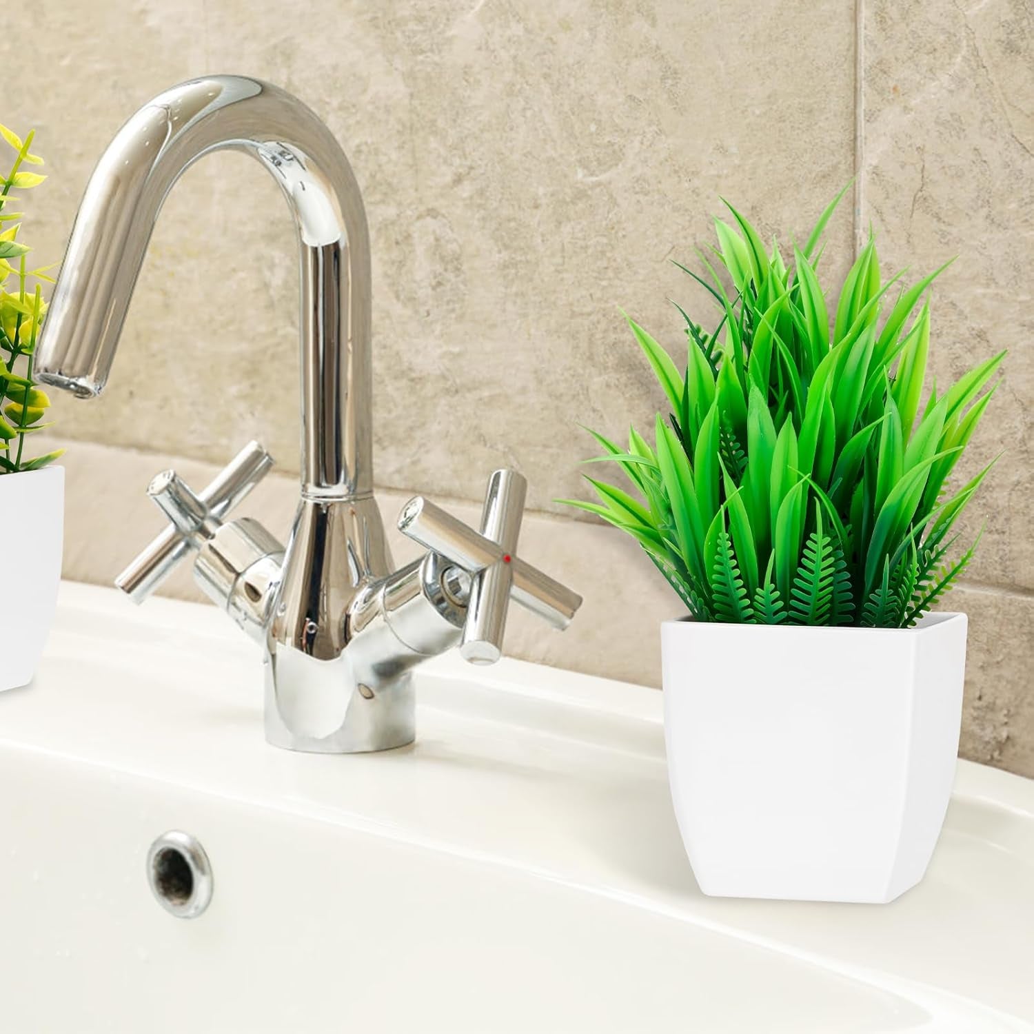 6 Piezas Plantas Artificiales,Planta Artificial Pequeña,Planta Pequeñas Sintéticas De Plástico Decorativas,Plásticos Mini Plantas Falsas Para Mesa Estante Baño Oficina Casa Decoración
